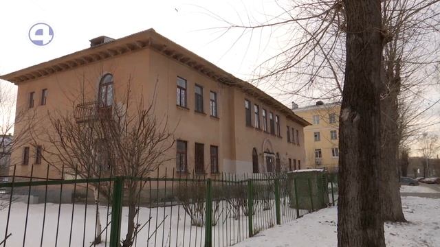 Детский сад разрушается над детьми/Екатеринбург/Свердловская область смотреть онлайн