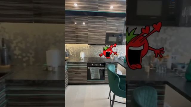 Кухня с кромкой и полосками из эмали смотреть онлайн