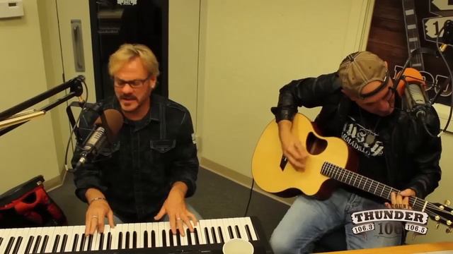 Phil Vassar performs "For A Little While" Live at Thunder 106 смотреть онлайн