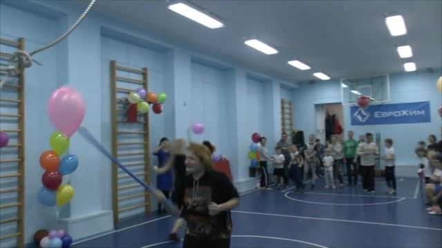 СЕМЕЙНЫЕ СПОРТИВНЫЕ ЭСТАФЕТЫ смотреть онлайн