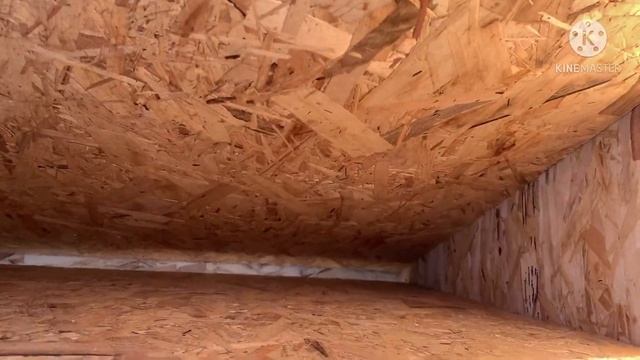 Бункерная кормушка для кур. Сделала сама!