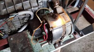 Самовозбуждение генератора ВАЗ проще до нельзя.