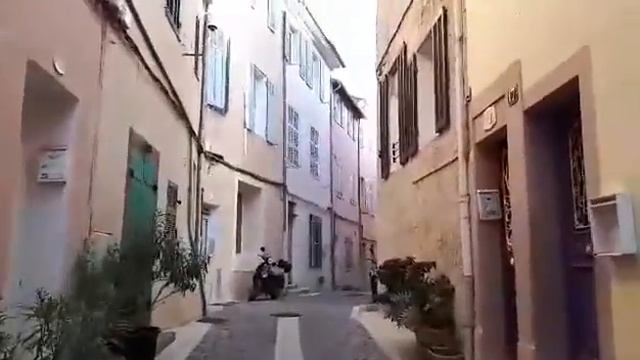 Радходка из Каси(Cassis)Франция??със Даниел Димитров смотреть онлайн