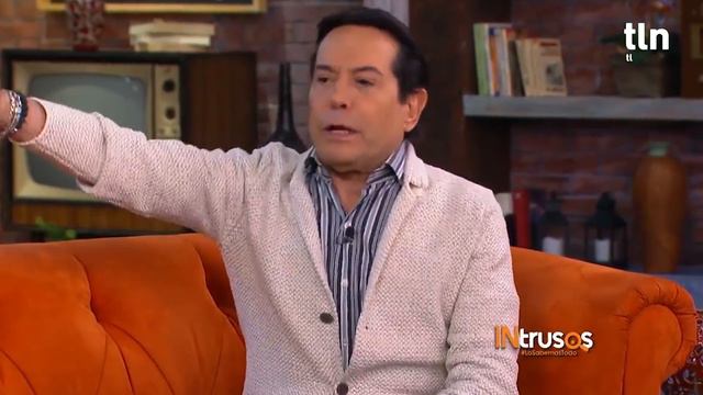 "A Frida Sofía y Michelle Salas les falta madurar": Luis Enrique Guzmán | INtrusos смотреть онлайн