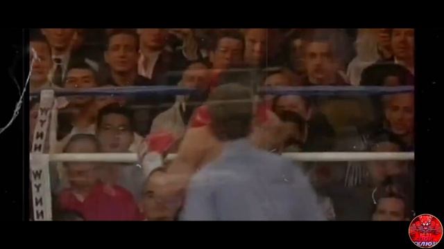 Мэни Пакьяо Легендарный боксёр выходит из отпуска на ринг, и хочет сразиться за вакантное место! смотреть онлайн