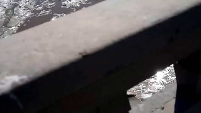 Ледоход на Вятке. смотреть онлайн