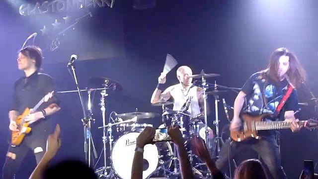 Сергей Табачников и nobody.one. Москва, Glastonberry, 01.04.2022. part 14 смотреть онлайн