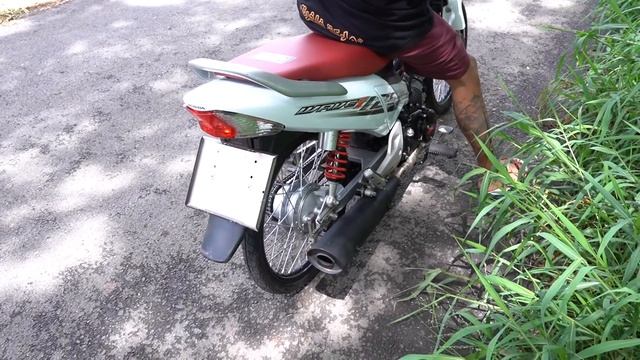 ส่งงาน รถเด็กข้างไข่ 67/5 4วาล์ว แรงเกินบิดเป็นบิน l เติมแต่งซ่อม. смотреть онлайн