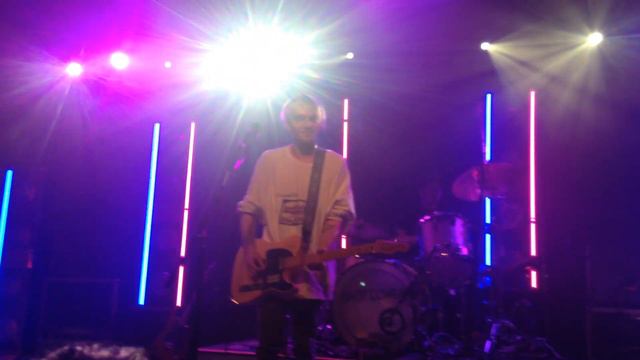 Badflower - 'Promise me' Higher Ground, Burlington VT смотреть онлайн
