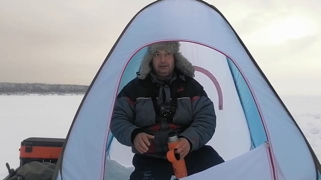 ОКУНИ ПО ПОЛКИЛО ДАВЯТ БАЛАНСИРЫ!! НАВЕРХУ МЕТЕЛЬ, А НА ДНЕ БРЕВНО СО ЗЛЫМИ ОКУНЯМИ-КОНЯМИ! смотреть онлайн