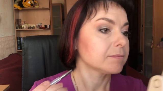 «Натуральная Роза»: 5 способов нанесения новой помады Mary Kay смотреть онлайн