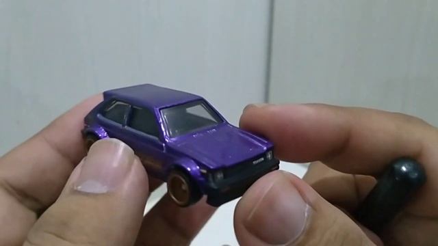 Review Hotwheels Starlet Kp61 Ronin Run