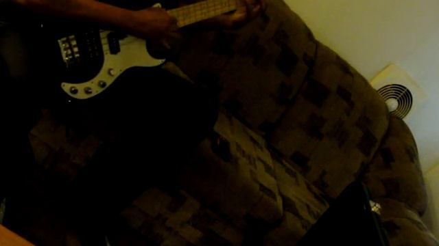 1999 Fender Deluxe Precision Bass Jazz Humbucker W-Active J-Demo.mpg смотреть онлайн