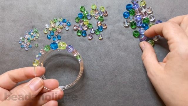 How to Make the Spring Flowers Memory Wire Bracelet смотреть онлайн