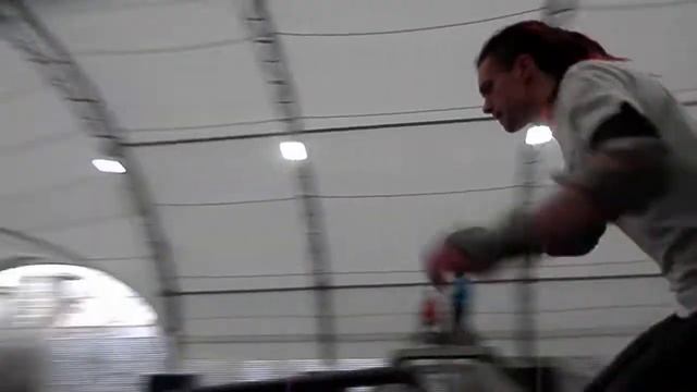 Гринда со стаканом сока))) Сокольники апрель 2014 смотреть онлайн