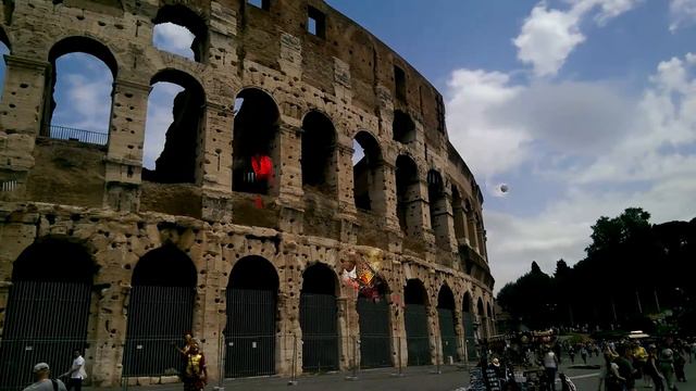 Colosseum / Amfiteatr Flawiuszów / Colosseo / Koloseum смотреть онлайн