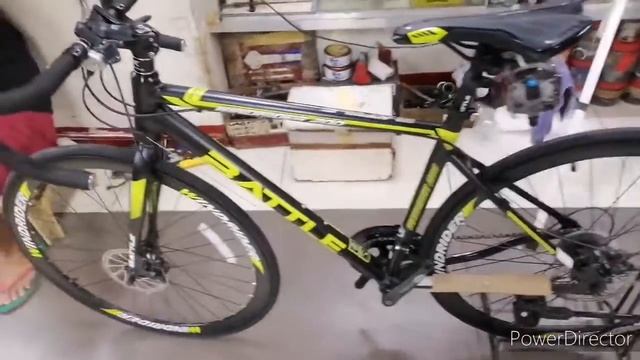 Trinx Tempo 1.0 End Battle Windrider Road Bike. Bike Cheak
