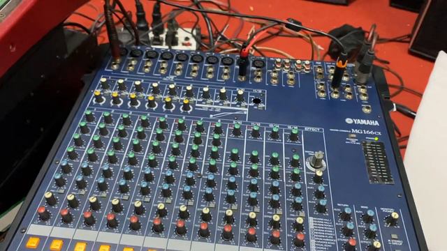 Mixer yamaha mg166cx. Bãi xịn zin đẹp. Lh 0976658815 смотреть онлайн