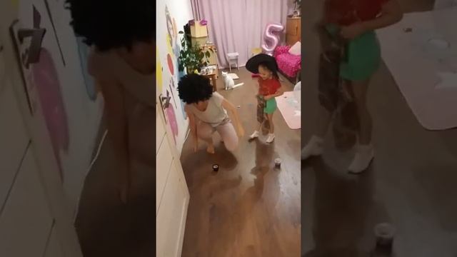 Раунд 5. Победит или нет? Одержит Саша победу в челендже?😱😋 смотреть онлайн