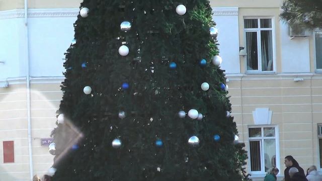 3 декабря 2018 Геленджик Установка новогодней елки смотреть онлайн