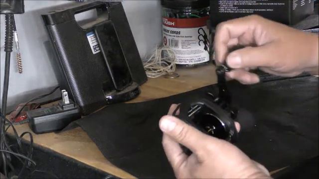 Unboxing Abu Garica Revo Breast Low Profile Reel..30lbs Drag ( Hais Lus Hmoob) смотреть онлайн