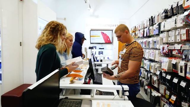 Старт продаж iPhone 8 и iPhone 8 Plus в салонах «Билайн» смотреть онлайн