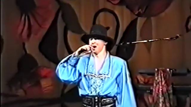 Александр Карафетов - Искры камина 2001г.