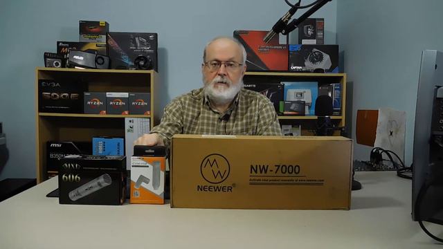 Three Microphones Tested; Neewer NW-7000, Comica CVM-V02 and MXL 606 for Voice or Spoken Word смотреть онлайн