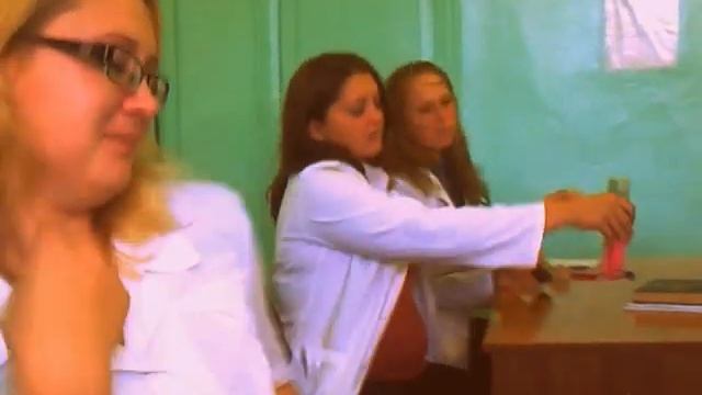 Мед. Группа "Шторки" смотреть онлайн