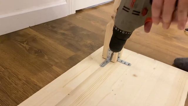 Консольный столик своими руками (1 часть) Өз қолымызбен жасалған консоль ( 1-ші бөлім) смотреть онлайн
