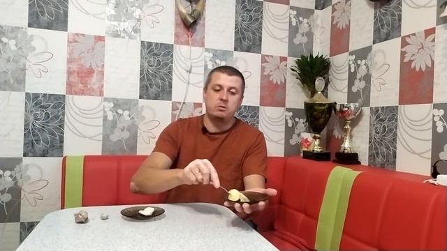 БЕШЕНЫЙ КЛЁВ ВЕСНОЙ! Старый рыбак показал как сделать супер насадку для рыбалки! Насадка на карася смотреть онлайн