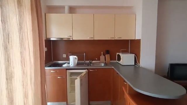 Продава се обзаведено студио в комплекс Гранд Камелия в Слънчев бряг смотреть онлайн