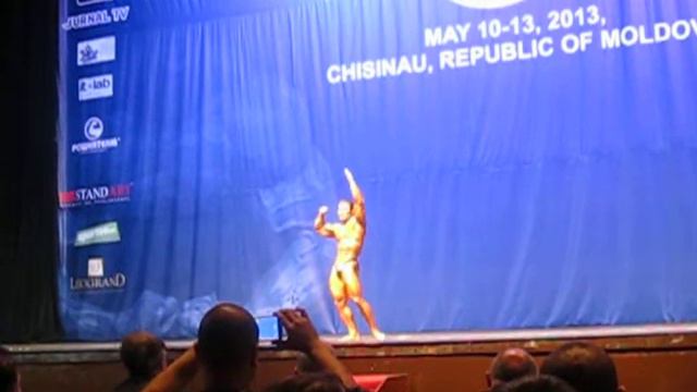 Произвольная программа Махмут Ирмак абсолютный чемпион Европы по бодибилдингу 2013 смотреть онлайн