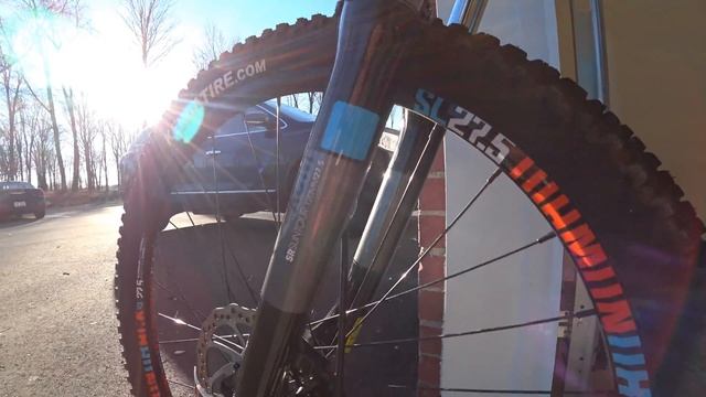 Best Entry Level Mountain Bike? Diamondback Hook 27.5 смотреть онлайн