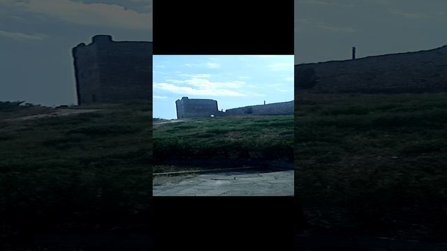 Крым феодосия памятник купцу путешествиннику