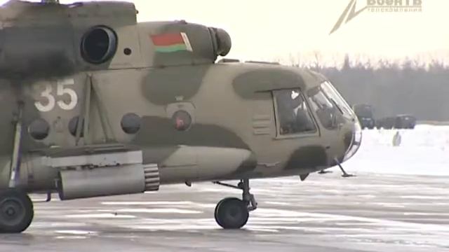 Вертолет Ми-8. Взлет смотреть онлайн