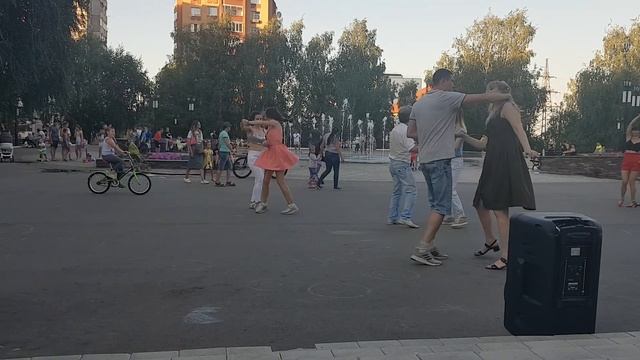 Танец Бачата #21 смотреть онлайн