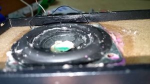 ещё один бас тест динамика который я переделал в САБ 4om 15w