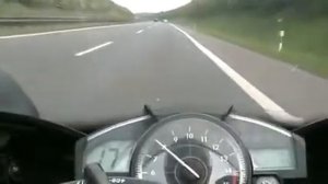 ямаха р1 против бмв м 5