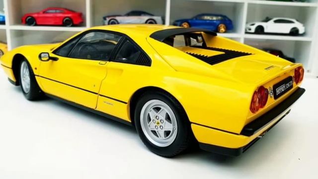 Kyosho 1:18 Ferrari 328 GTS/GTB & 512BB смотреть онлайн