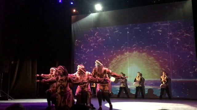 ++ Седой ЯМАЛ и его национальные танцы с песнями. (сеия наша Россия). №55 (8) смотреть онлайн