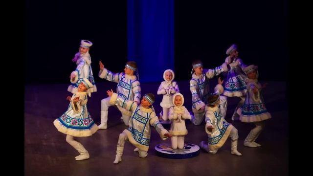 Хореографический ансамбль "Школьные годы". Слайд-шоу смотреть онлайн