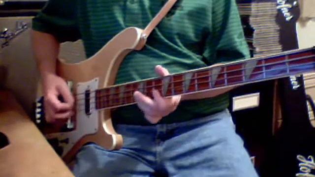 The Beatles - Come Together Bass Cover - Rickenbacker 4001 смотреть онлайн