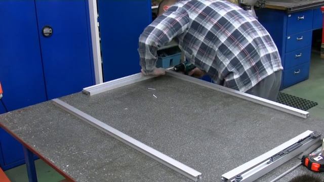Система Heliodor Монтаж дверей с приклеенным стеклом смотреть онлайн