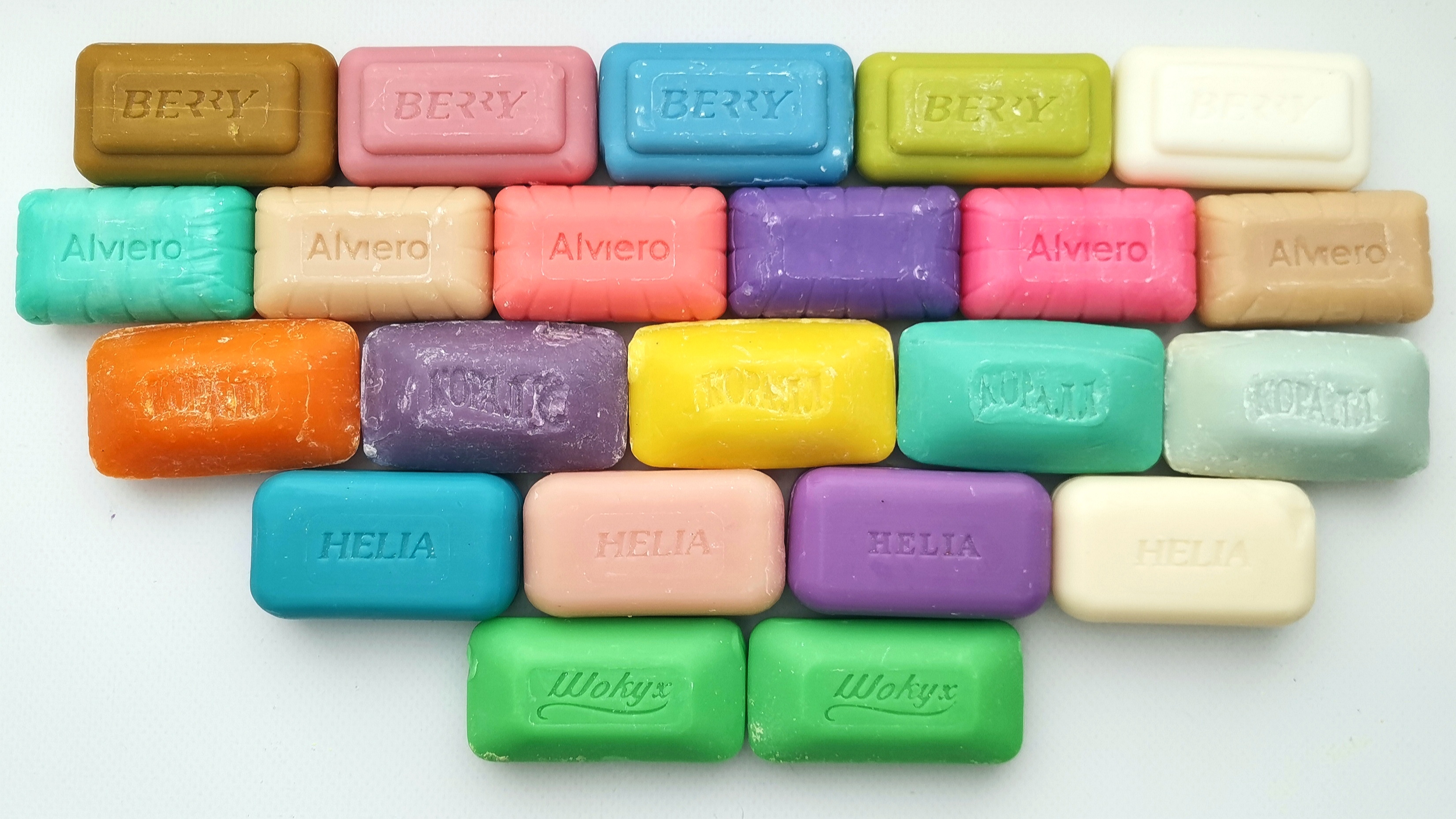 Асмр резка сухого мыла. Cutting dry soap. ASMR смотреть онлайн