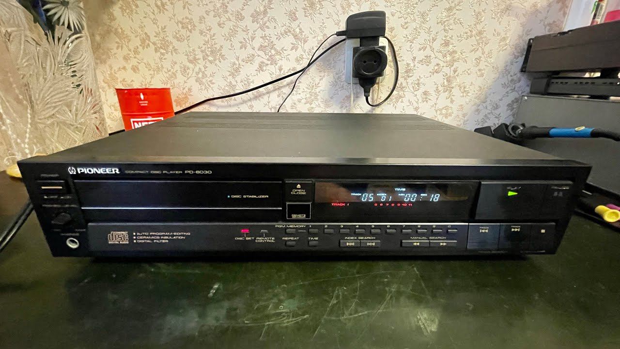 Pioneer PD-8030 (краткий обзор) смотреть онлайн
