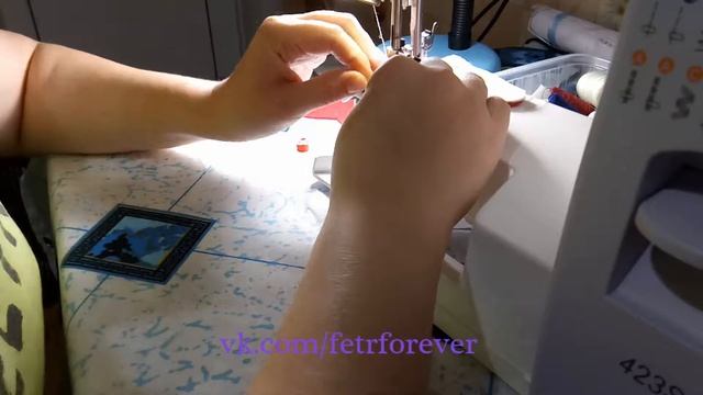 Новогодний домик из фетра. Мастер класс новогодняя игрушка. смотреть онлайн