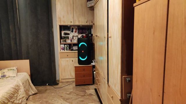 New* JBL Partybox 310 Sound/bass test USE HEADPHONES!! смотреть онлайн