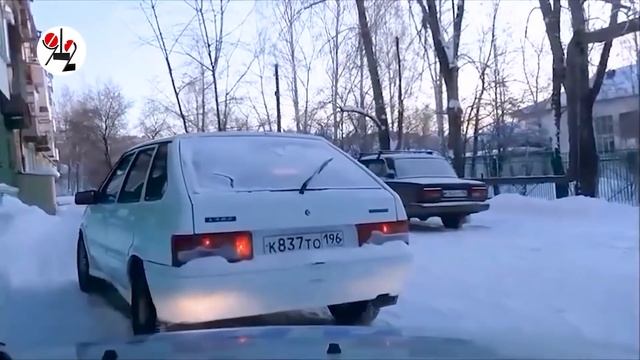 Лада попыталась прикинуться беспилотной. смотреть онлайн