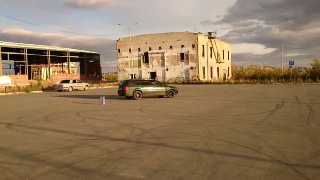 Volkswagen Passat Variant смотреть онлайн